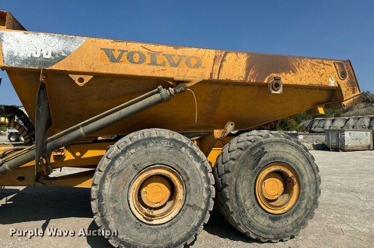 image for item EE7638 2007 Volvo A40D haul truck