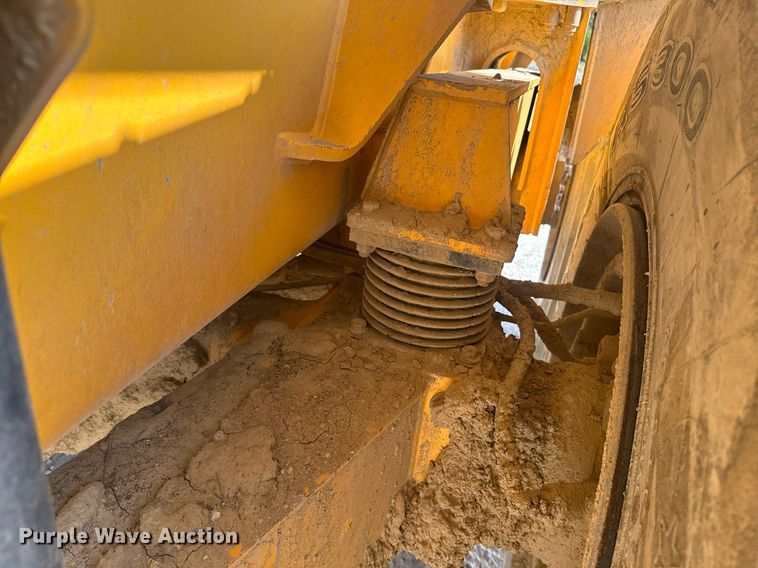 image for item EE7638 2007 Volvo A40D haul truck