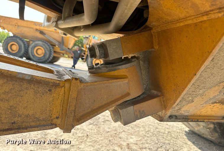 image for item EE7638 2007 Volvo A40D haul truck