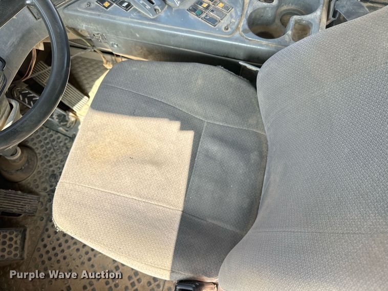 image for item EE7638 2007 Volvo A40D haul truck