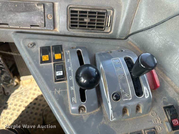 image for item EE7638 2007 Volvo A40D haul truck