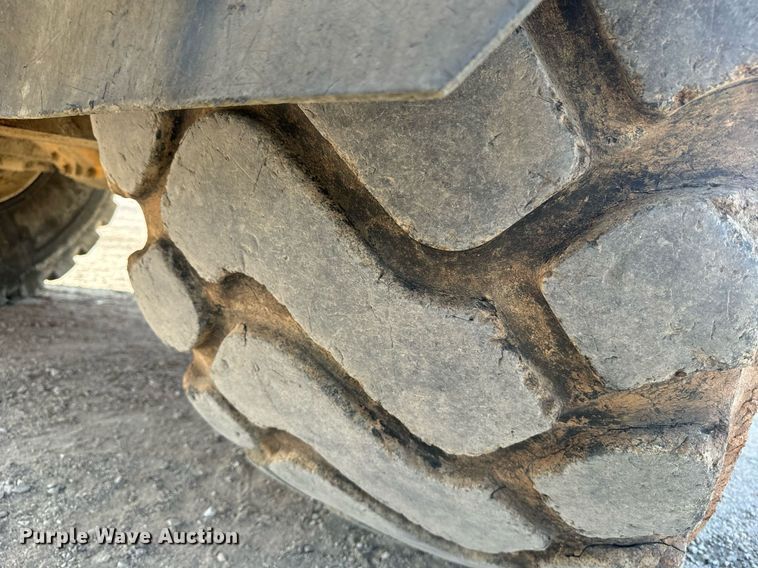 image for item EE7638 2007 Volvo A40D haul truck