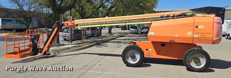 image for item EE8480 2013 JLG  600SJ boom lift