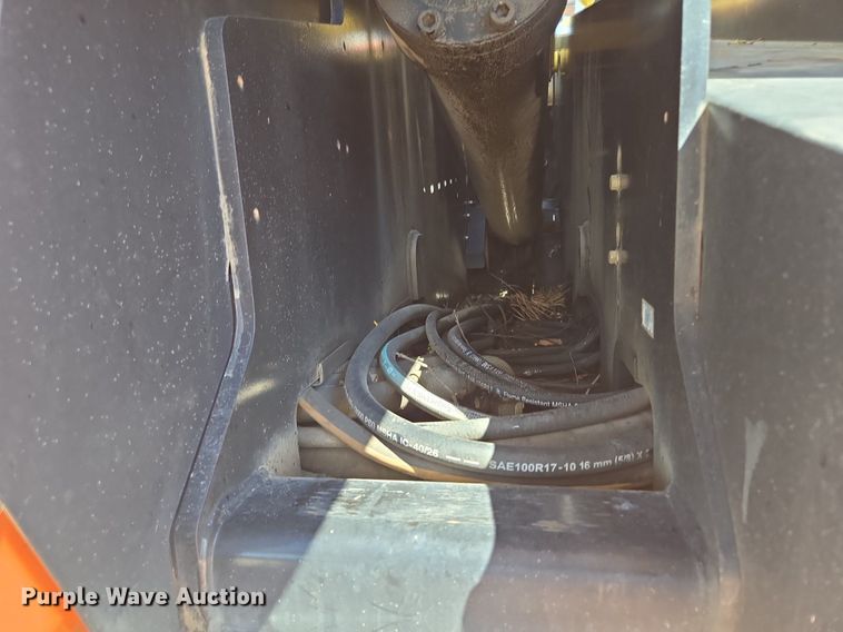 image for item EE8480 2013 JLG  600SJ boom lift