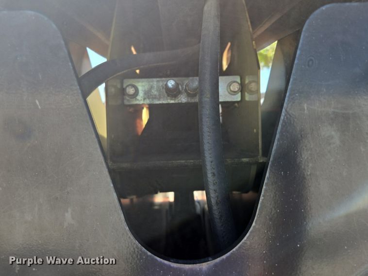 image for item EE8480 2013 JLG  600SJ boom lift