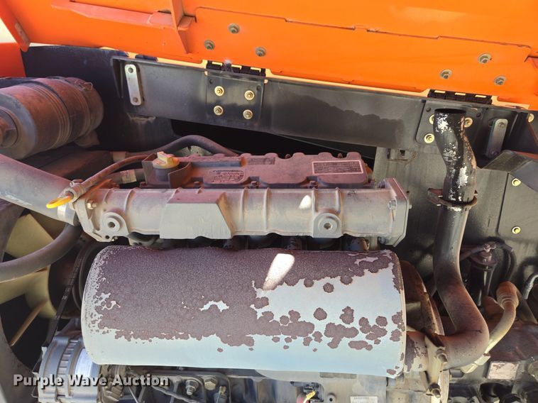 image for item EE8480 2013 JLG  600SJ boom lift