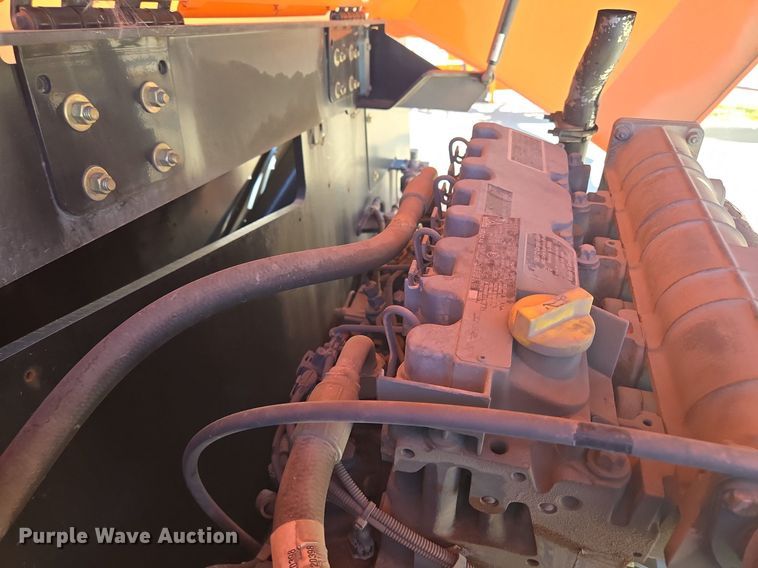 image for item EE8480 2013 JLG  600SJ boom lift