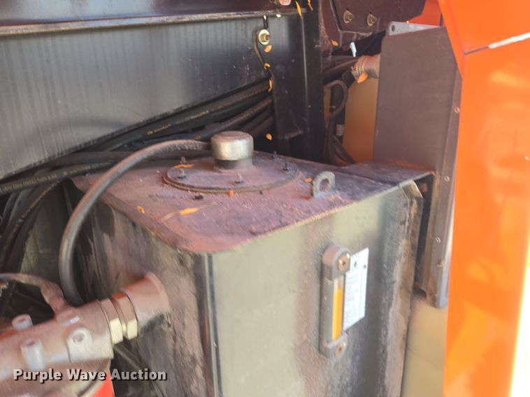 image for item EE8480 2013 JLG  600SJ boom lift