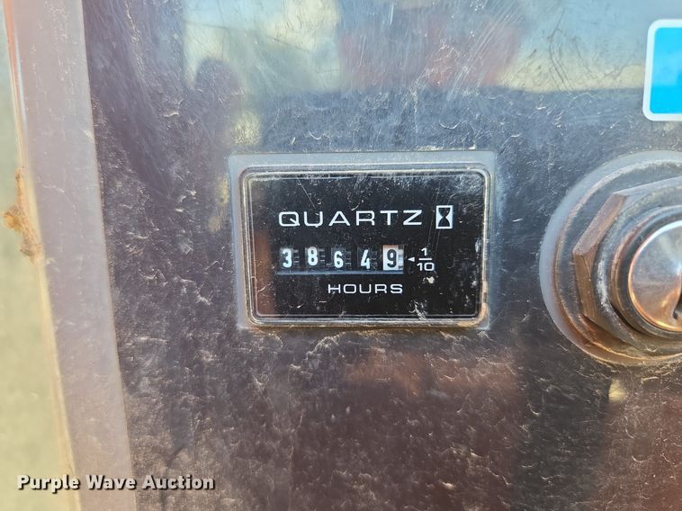 image for item EE8480 2013 JLG  600SJ boom lift