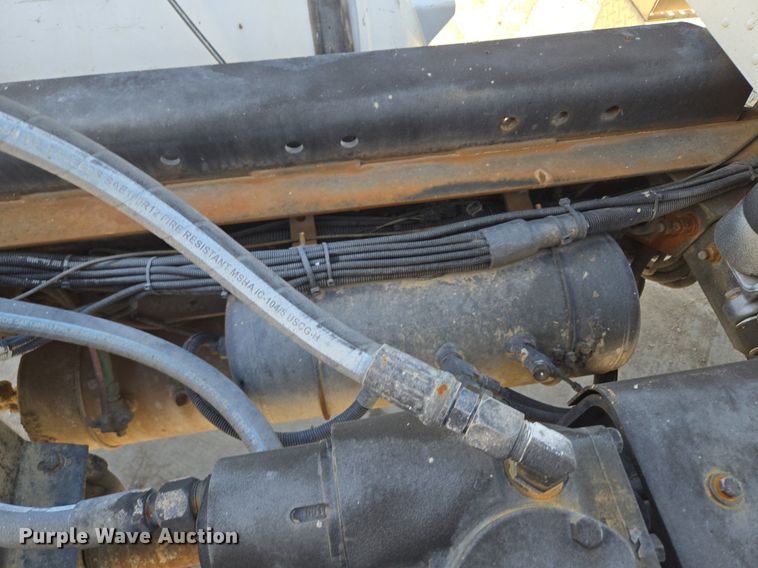 image for item EE8483 2007 Peterbilt 357 ready mix truck