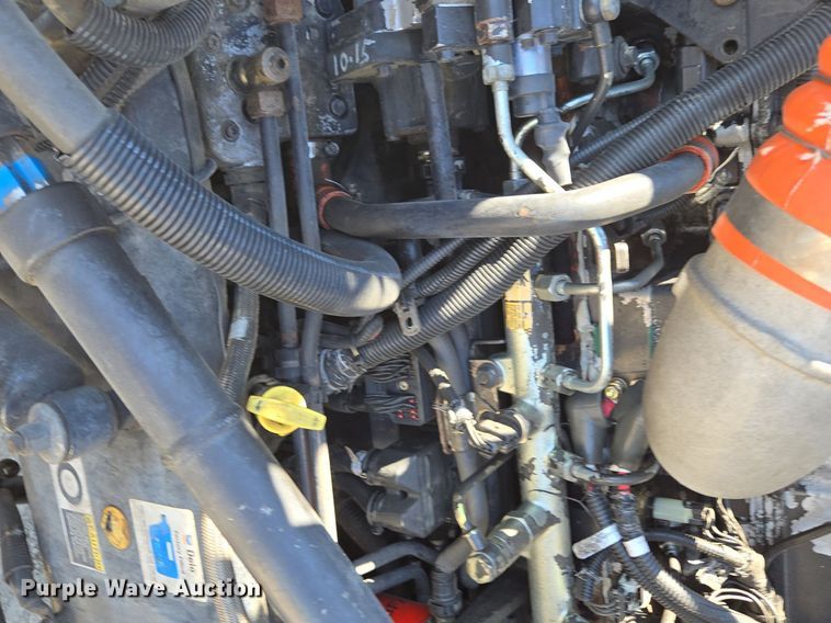 image for item EE8483 2007 Peterbilt 357 ready mix truck