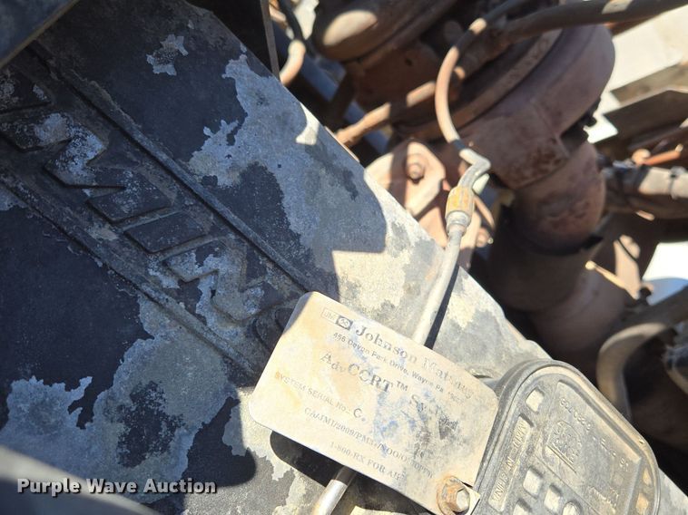 image for item EE8483 2007 Peterbilt 357 ready mix truck