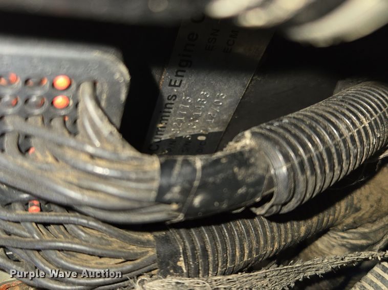 image for item EE8483 2007 Peterbilt 357 ready mix truck