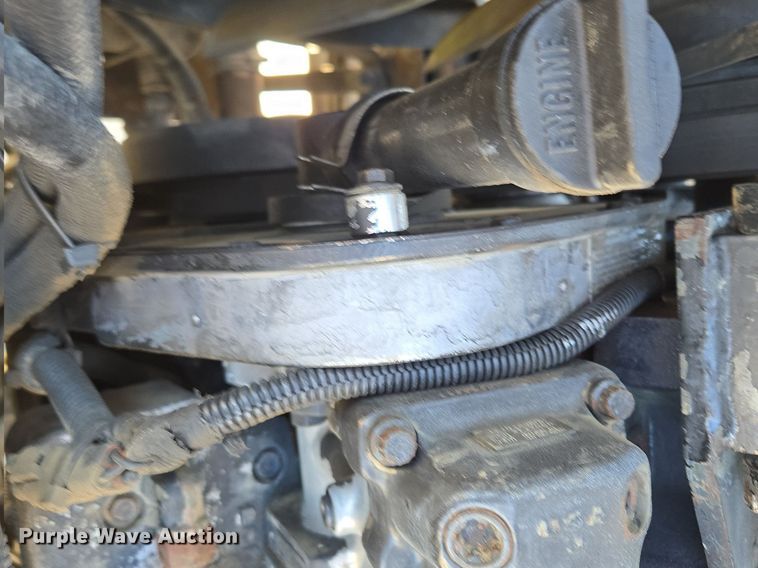 image for item EE8483 2007 Peterbilt 357 ready mix truck