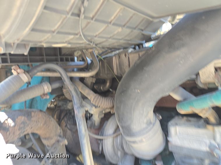 image for item EE8484 2007 Volvo  VNM semi truck