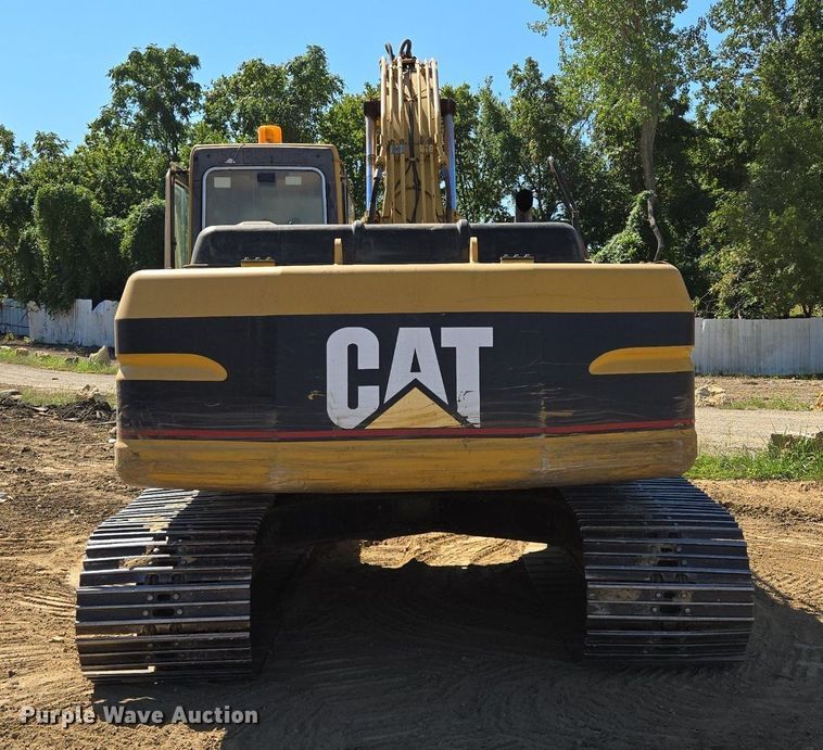 image for item EE8485 2000 Caterpillar 320BL excavator