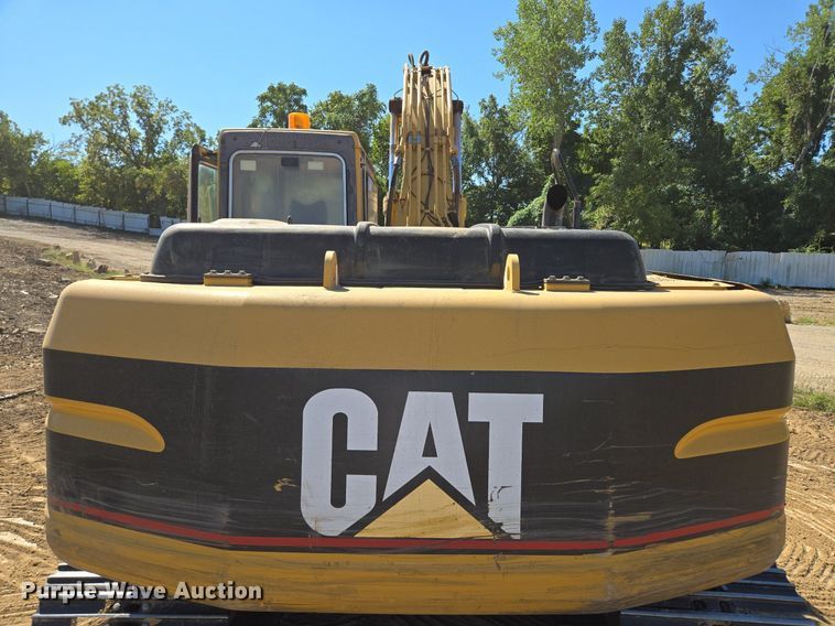 image for item EE8485 2000 Caterpillar 320BL excavator