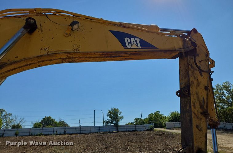 image for item EE8485 2000 Caterpillar 320BL excavator