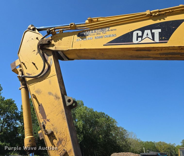 image for item EE8485 2000 Caterpillar 320BL excavator