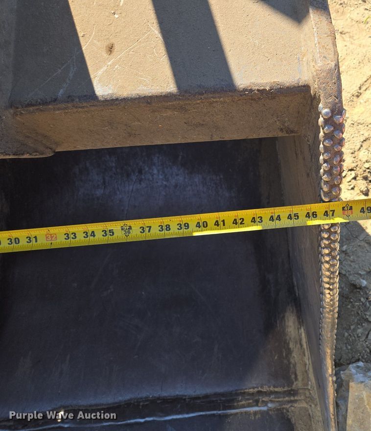 image for item EE8485 2000 Caterpillar 320BL excavator