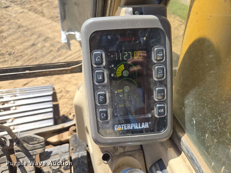 image for item EE8485 2000 Caterpillar 320BL excavator