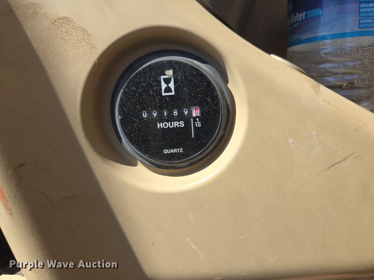 image for item EE8485 2000 Caterpillar 320BL excavator