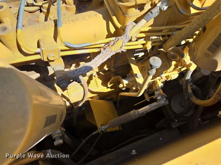 image for item EE8485 2000 Caterpillar 320BL excavator