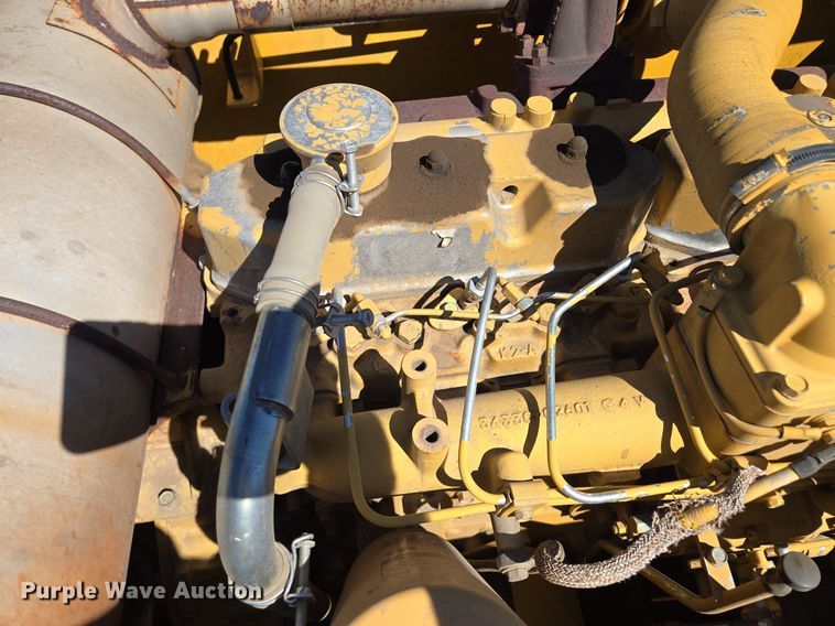 image for item EE8485 2000 Caterpillar 320BL excavator