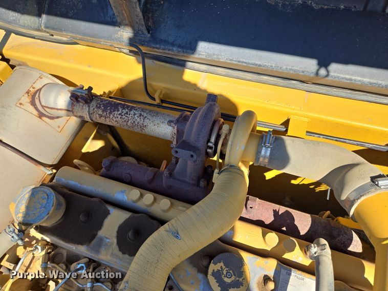 image for item EE8485 2000 Caterpillar 320BL excavator