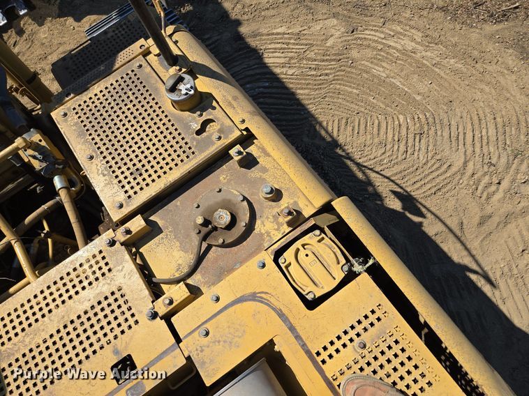 image for item EE8485 2000 Caterpillar 320BL excavator