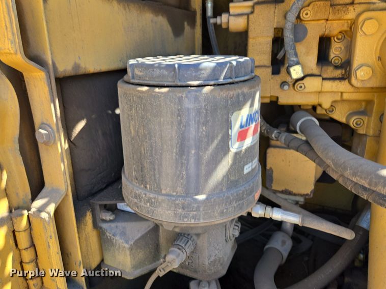 image for item EE8485 2000 Caterpillar 320BL excavator