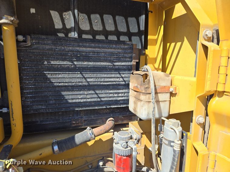 image for item EE8485 2000 Caterpillar 320BL excavator