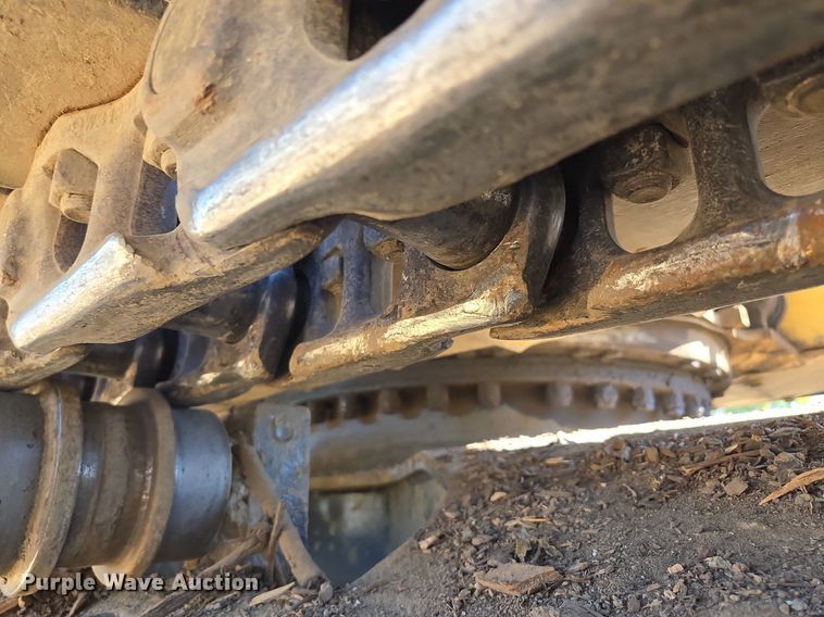 image for item EE8485 2000 Caterpillar 320BL excavator