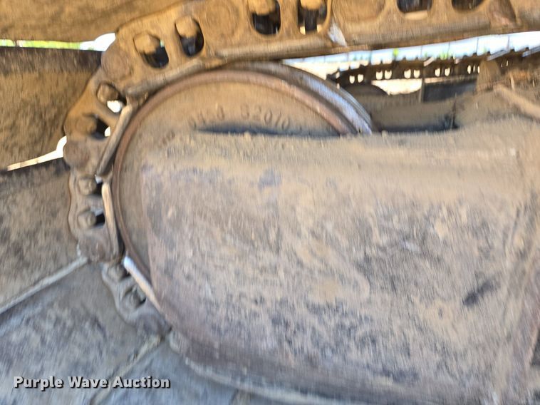 image for item EE8485 2000 Caterpillar 320BL excavator