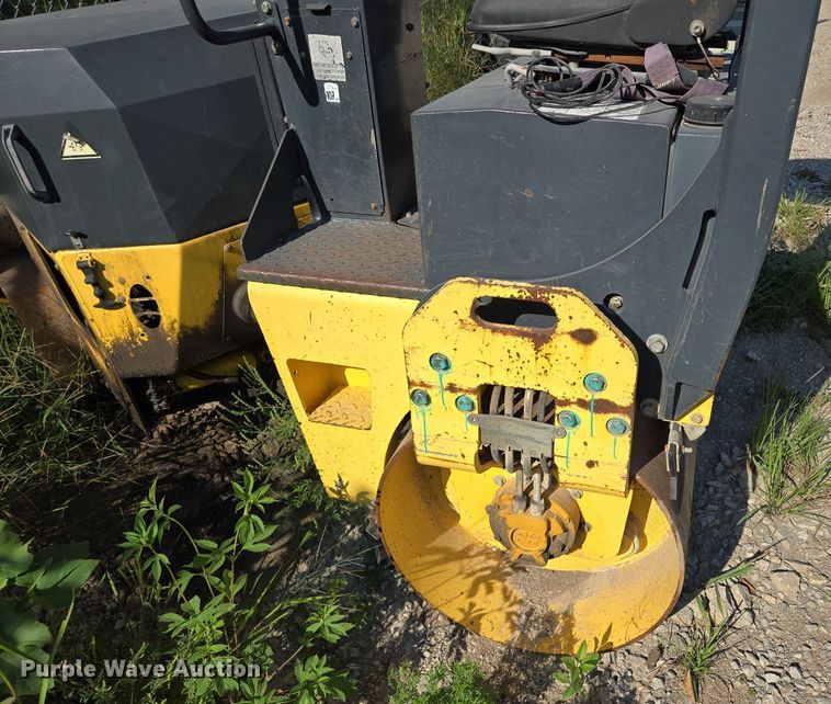 image for item EE8486 2003 Bomag  BW120 AD-3 double drum vibratory roller