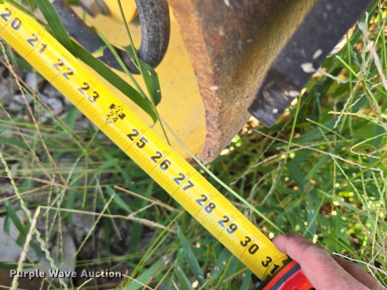 image for item EE8486 2003 Bomag  BW120 AD-3 double drum vibratory roller