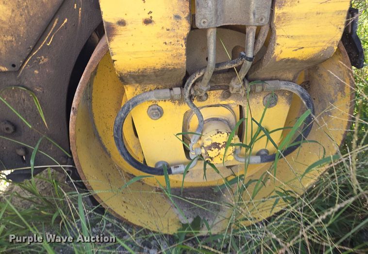 image for item EE8486 2003 Bomag  BW120 AD-3 double drum vibratory roller