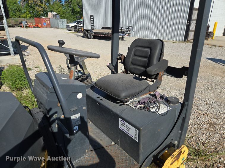 image for item EE8486 2003 Bomag  BW120 AD-3 double drum vibratory roller