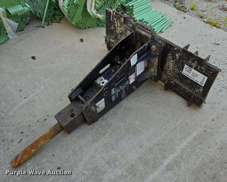 image for item EE8487 Okada America ORV550 skid steer breaker