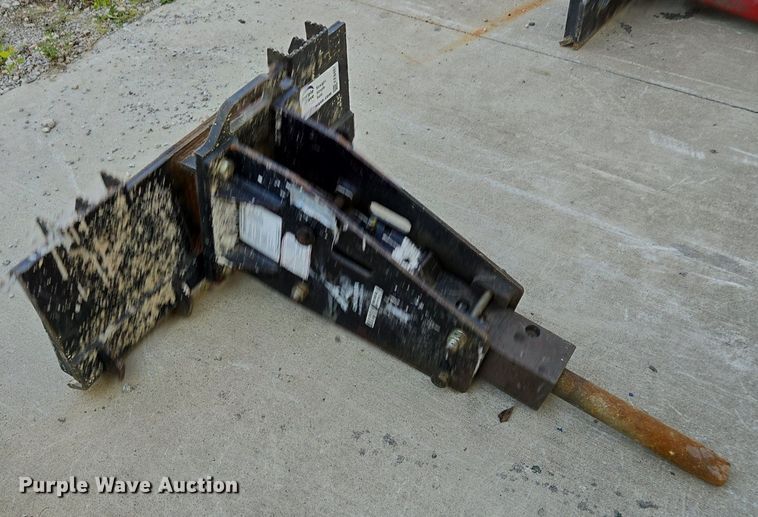 image for item EE8487 Okada America ORV550 skid steer breaker