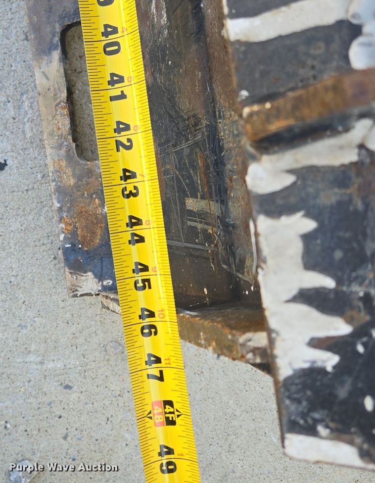 image for item EE8487 Okada America ORV550 skid steer breaker