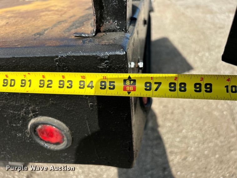 image for item EG0735 2007 Chevrolet  C6500 dump truck