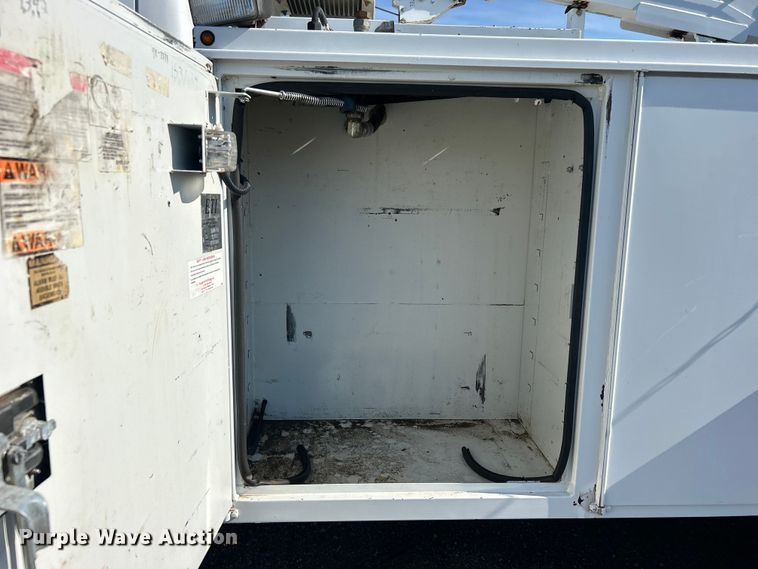 image for item EG0990 2012 Ford F550 Super Duty XL SuperCab utility / service truck