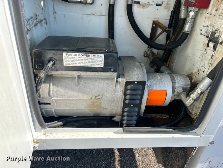 image for item EG0990 2012 Ford F550 Super Duty XL SuperCab utility / service truck