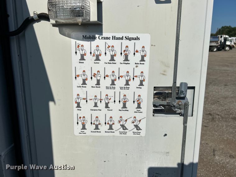 image for item EG0990 2012 Ford F550 Super Duty XL SuperCab utility / service truck