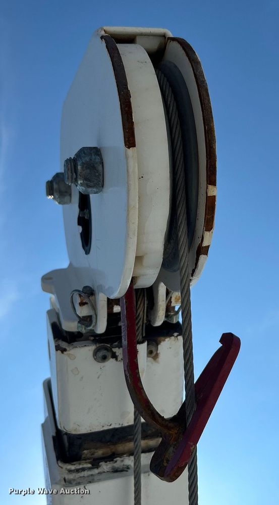 image for item EG0990 2012 Ford F550 Super Duty XL SuperCab utility / service truck