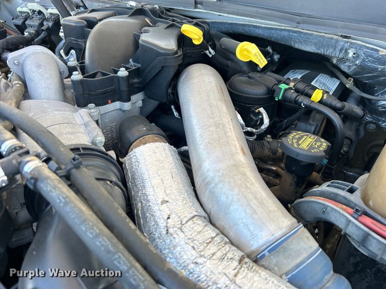 image for item EG0990 2012 Ford F550 Super Duty XL SuperCab utility / service truck