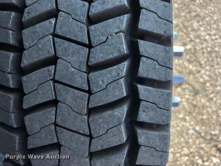 image for item EG0990 2012 Ford F550 Super Duty XL SuperCab utility / service truck