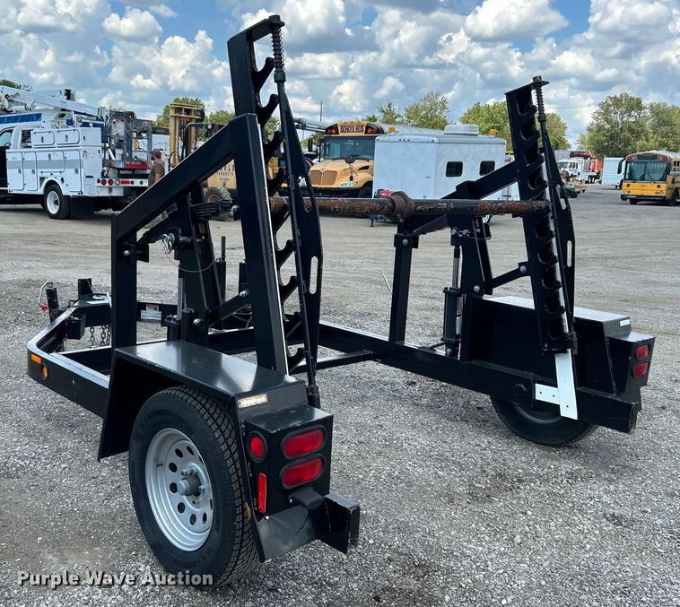 image for item EG0996 2008 Kiefer Built reel trailer