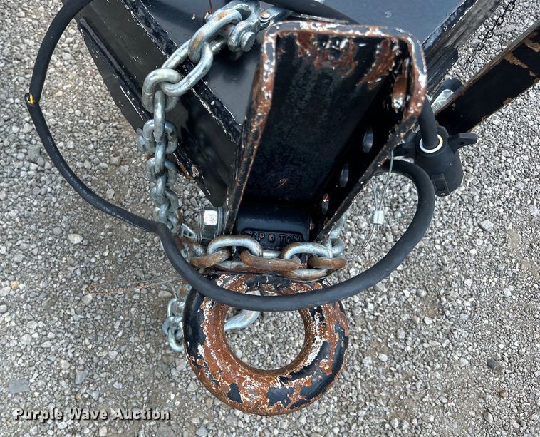 image for item EG0996 2008 Kiefer Built reel trailer